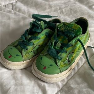 Converse Lizard Shoes